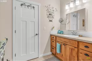 350 Powder Hill Dr, Kalama, WA 98625 - Photo 35