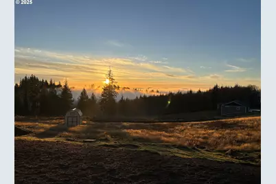 350 Powder Hill Dr, Kalama, WA 98625 - Photo 3