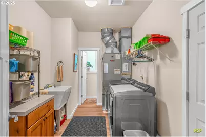 350 Powder Hill Dr, Kalama, WA 98625 - Photo 29