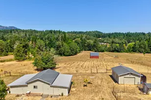 177 Spur Dr, Roseburg, OR 97471 - Photo 45