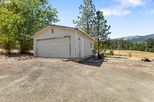 177 Spur Dr, Roseburg, OR 97471 - Photo 39