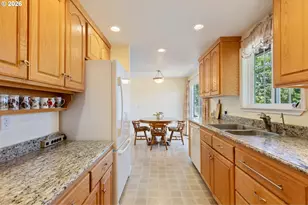 177 Spur Dr, Roseburg, OR 97471 - Photo 17