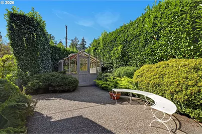 3484 SW Brentwood Dr, Portland, OR 97201 - Photo 43