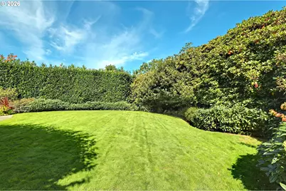 3484 SW Brentwood Dr, Portland, OR 97201 - Photo 37
