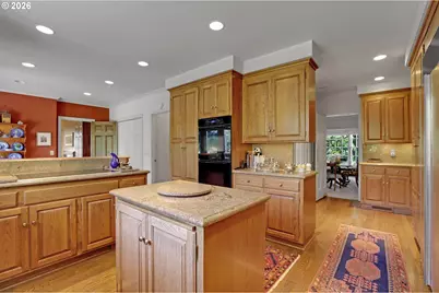 3484 SW Brentwood Dr, Portland, OR 97201 - Photo 19