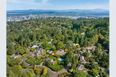 3484 SW Brentwood Dr, Portland, OR 97201 - Photo 47