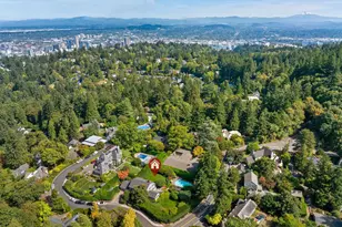 3484 SW Brentwood Dr, Portland, OR 97201 - Photo 47