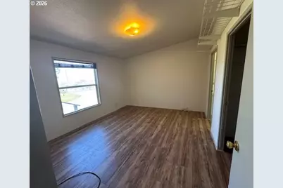85474 Christmas Valley Hwy, Silver Lake, OR 97638 - Photo 25