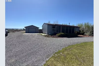 85474 Christmas Valley Hwy, Silver Lake, OR 97638 - Photo 3