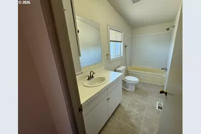 85474 Christmas Valley Hwy, Silver Lake, OR 97638 - Photo 27