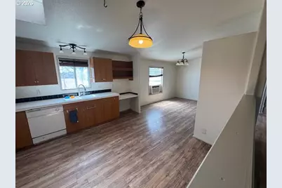 85474 Christmas Valley Hwy, Silver Lake, OR 97638 - Photo 29