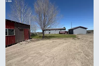 85474 Christmas Valley Hwy, Silver Lake, OR 97638 - Photo 9
