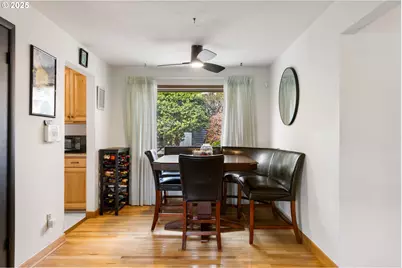 415 NE 116th Pl, Portland, OR 97220 - Photo 9