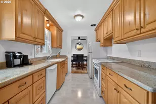 415 NE 116th Pl, Portland, OR 97220 - Photo 15