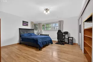 415 NE 116th Pl, Portland, OR 97220 - Photo 11