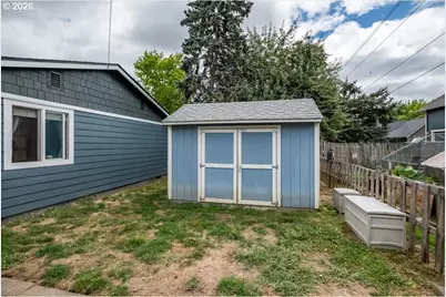 1023 Josephine St E, Monmouth, OR 97361 - Photo 27