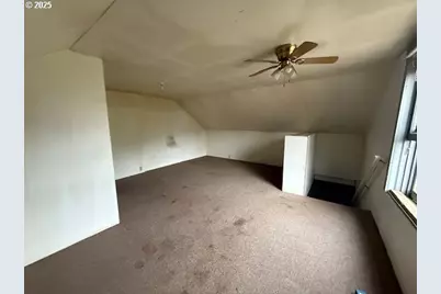 1638 SE Mill St, Roseburg, OR 97470 - Photo 13