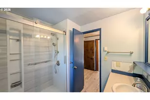 4739 Larkwood St, Eugene, OR 97405 - Photo 11