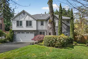 12615 SW 21st Ct, Lake Oswego, OR 97035 - Photo 1
