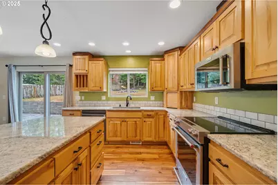 3355 Hubert Rd, Tillamook, OR 97141 - Photo 9