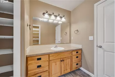 3355 Hubert Rd, Tillamook, OR 97141 - Photo 23