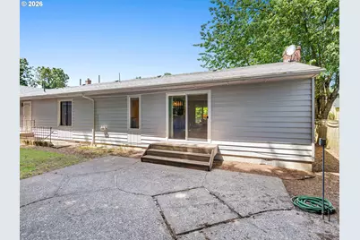2610 NE 107th Ave, Portland, OR 97220 - Photo 39