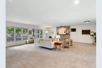 2610 NE 107th Ave, Portland, OR 97220 - Photo 11