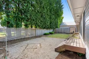 2610 NE 107th Ave, Portland, OR 97220 - Photo 39