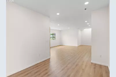 2610 NE 107th Ave, Portland, OR 97220 - Photo 35