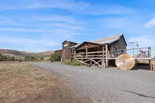 61597 Hwy 237, Cove, OR 97824 - Photo 35