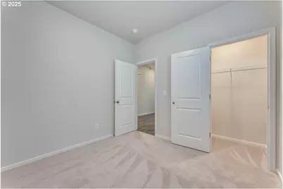 2897 U St, Springfield, OR 97477 - Photo 7