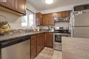 19865 SW 68th Ave, Tualatin, OR 97062 - Photo 7