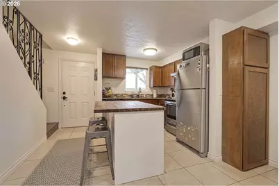 19865 SW 68th Ave, Tualatin, OR 97062 - Photo 5