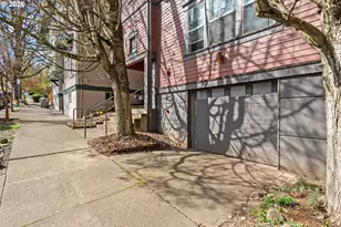 2709 SW 2nd Ave, Portland, OR 97201 - Photo 3