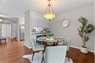 2709 SW 2nd Ave #201, Portland, OR 97201 - Photo 15