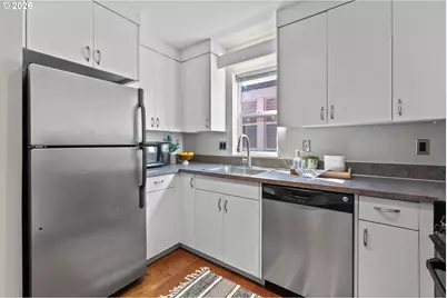 2709 SW 2nd Ave #201, Portland, OR 97201 - Photo 21