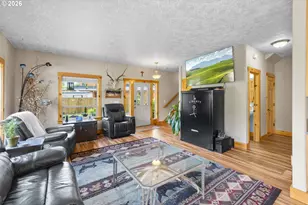 210 SE Whitten Rd, Mill City, OR 97360 - Photo 15