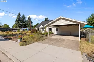 915 N Locust St, Canby, OR 97013 - Photo 5