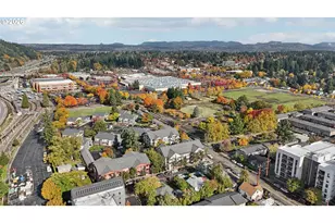 737 NE 99th Ave, Portland, OR 97220 - Photo 21