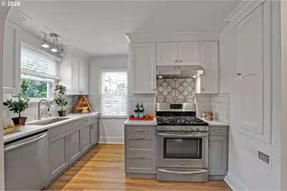 5305 N Haight Ave, Portland, OR 97217 - Photo 13
