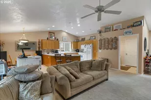 4233 Heavens Way S, Salem, OR 97302 - Photo 7