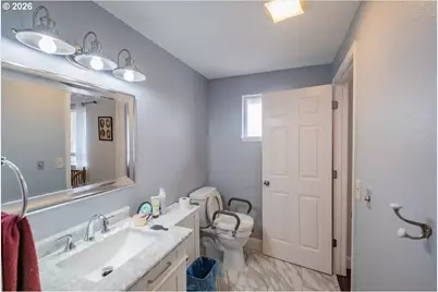 2990 Harding Ct, Sweet Home, OR 97386 - Photo 17