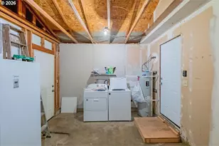 2990 Harding Ct, Sweet Home, OR 97386 - Photo 25