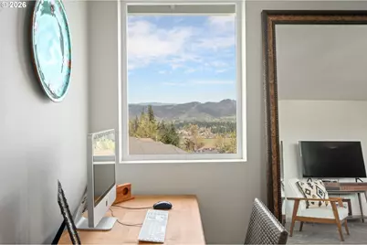 6189 Forest Ridge Dr, Springfield, OR 97478 - Photo 27