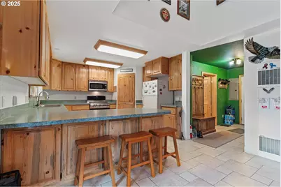206 Austin St, Sumpter, OR 97877 - Photo 15