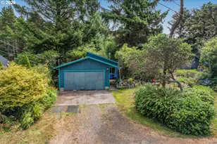 7135 SW Surfland St, South Beach, OR 97366 - Photo 21