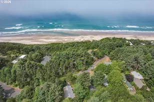 7135 SW Surfland St, South Beach, OR 97366 - Photo 25