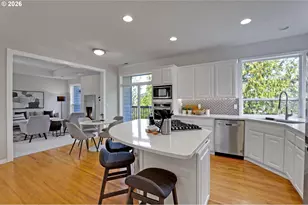 9719 NW Fleischner St, Portland, OR 97229 - Photo 7