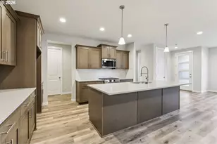 8424 SE Orion Ln, Hillsboro, OR 97123 - Photo 9