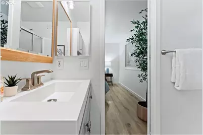 12155 SW Katherine St, Tigard, OR 97223 - Photo 25